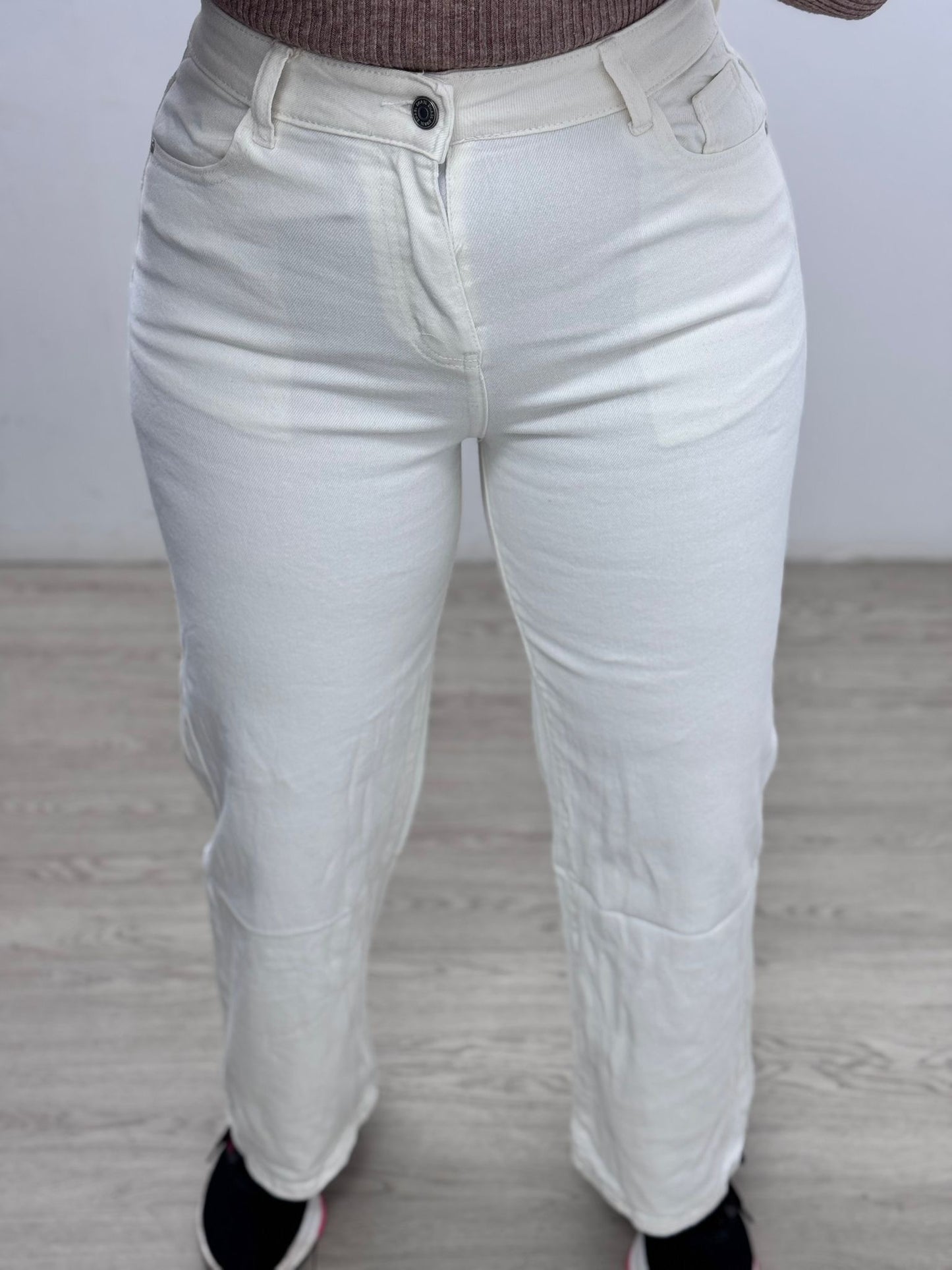 Pantalón Vaquero Blanco Roto