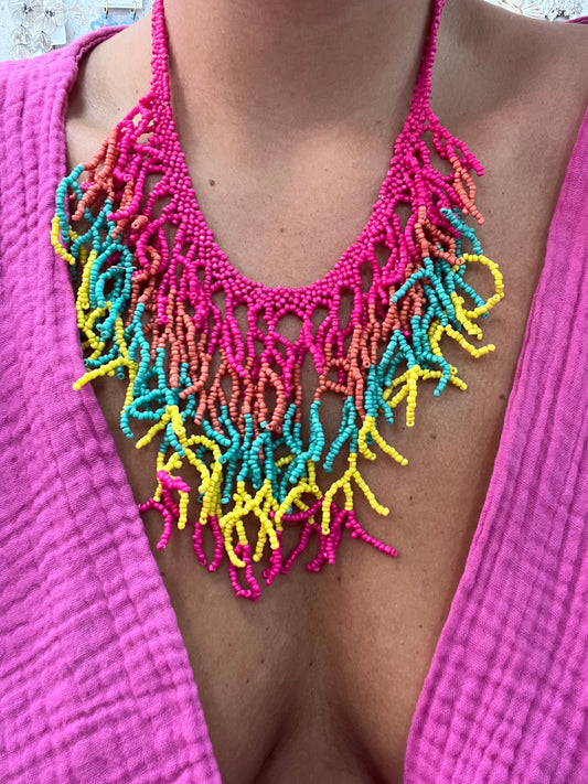 Collar multicolor coral